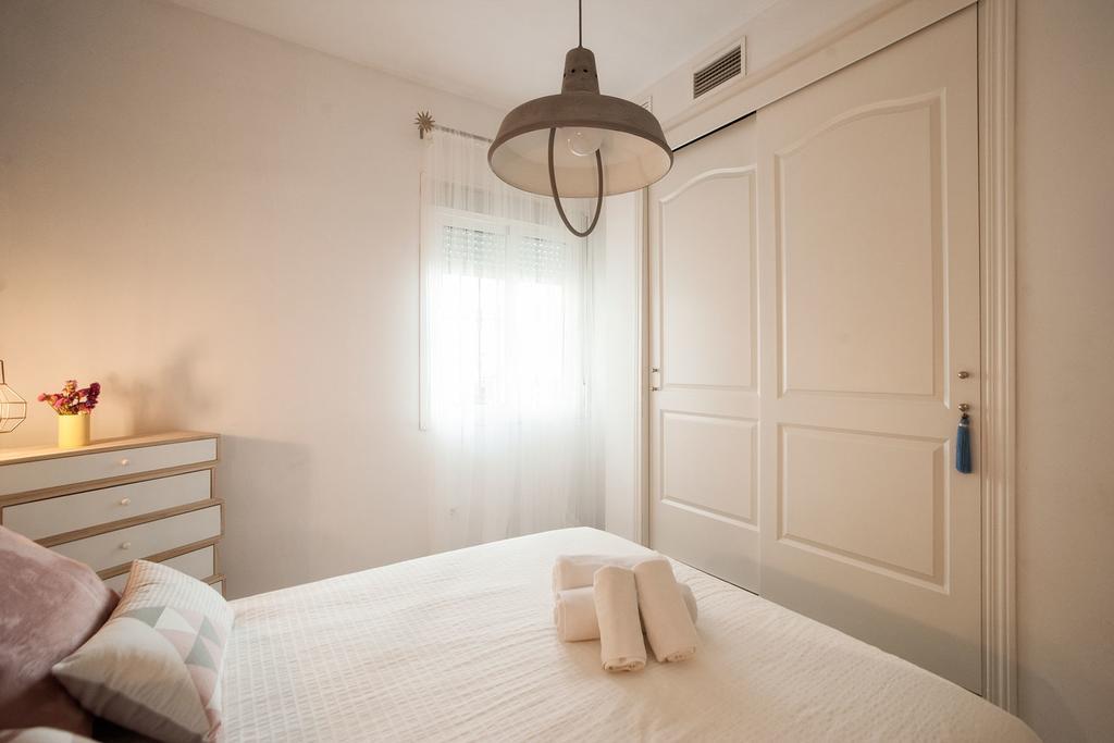 Hsh Suites Corrala Triana Sevilla Exteriör bild