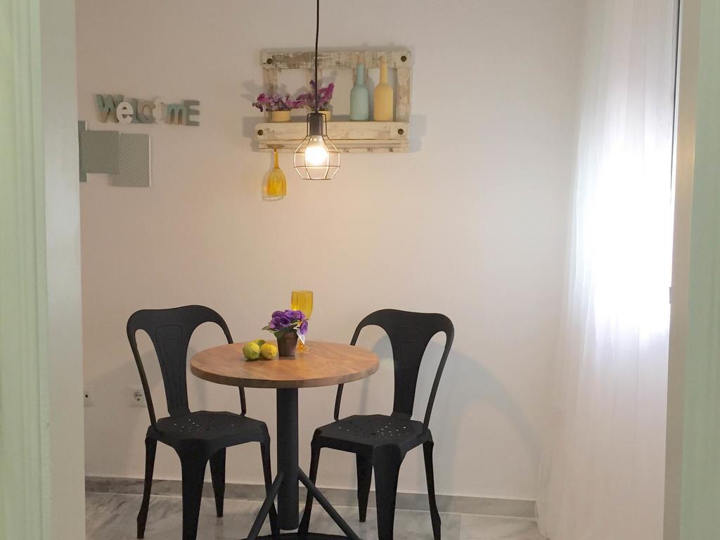 Hsh Suites Corrala Triana Sevilla Exteriör bild